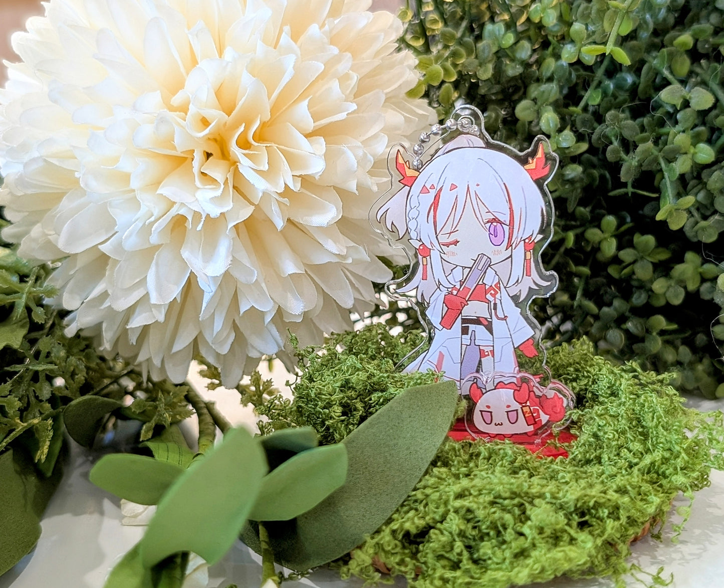 Sui Siblings (Arknights) Acrylic Standee Keychains with Mini Beans