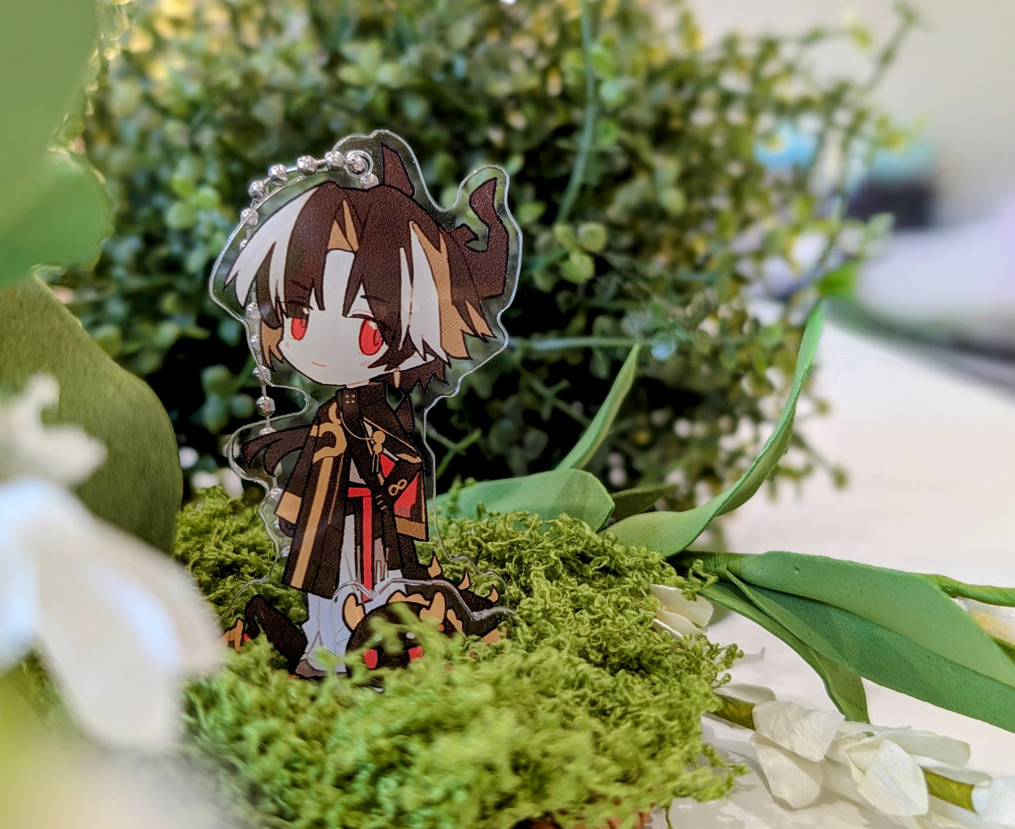 Sui Siblings (Arknights) Acrylic Standee Keychains with Mini Beans