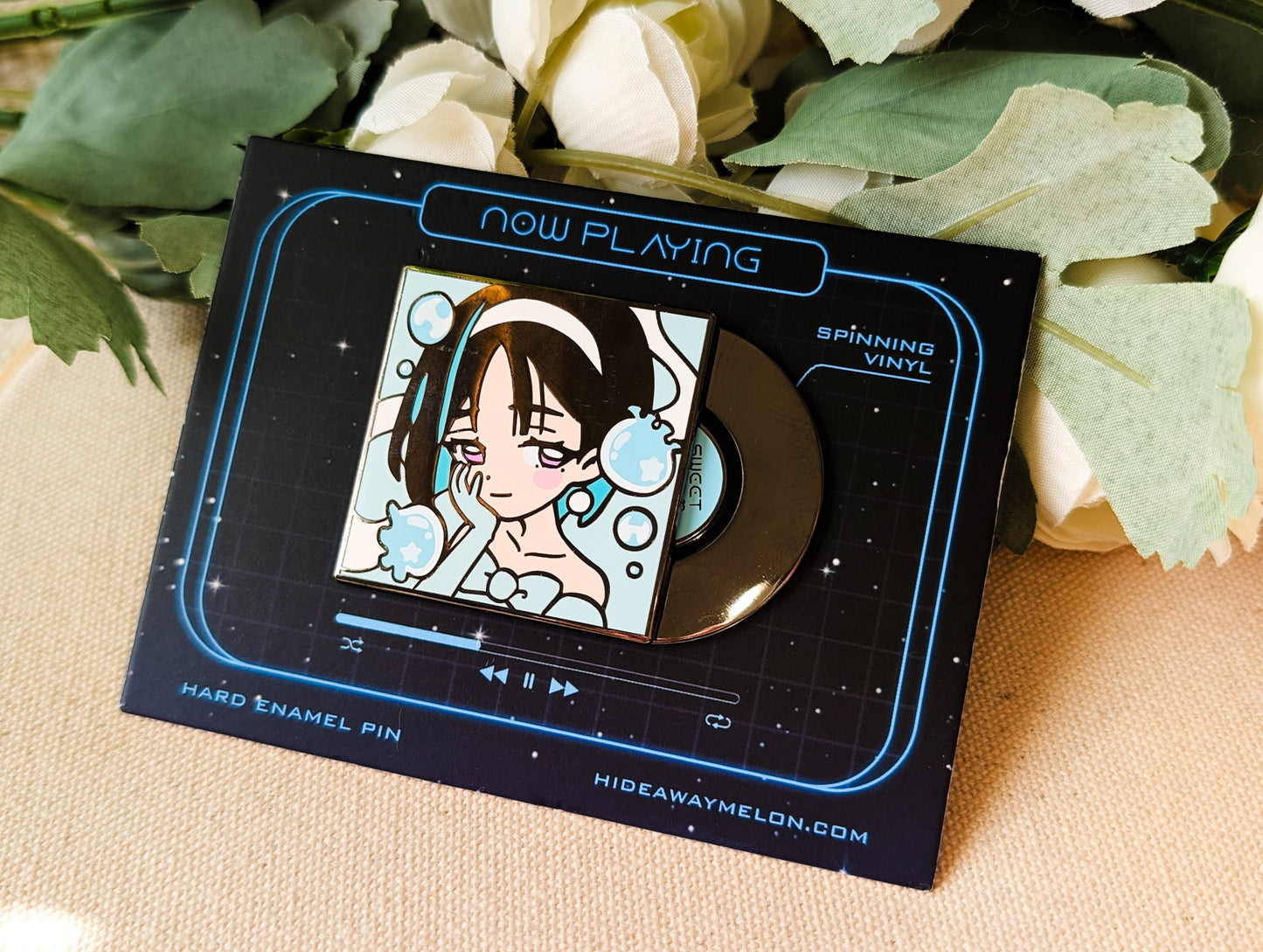 GACHA Alien Stage Vinyl Cover Pins - Deluxe Hard Enamel Pins