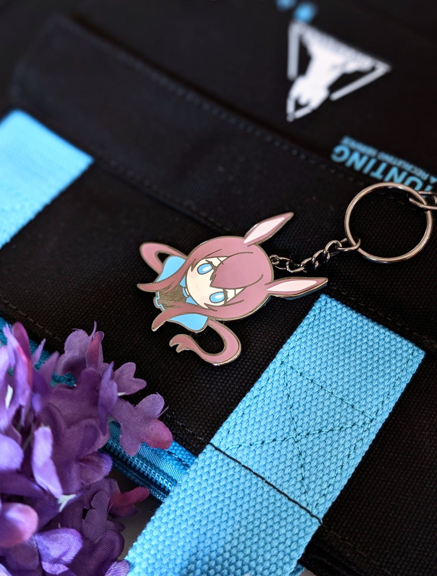 Chibi Arknights Metal Keychains (Amiya, Thorns, Goldenglow, Lappland, Texas) with clasp/keyring